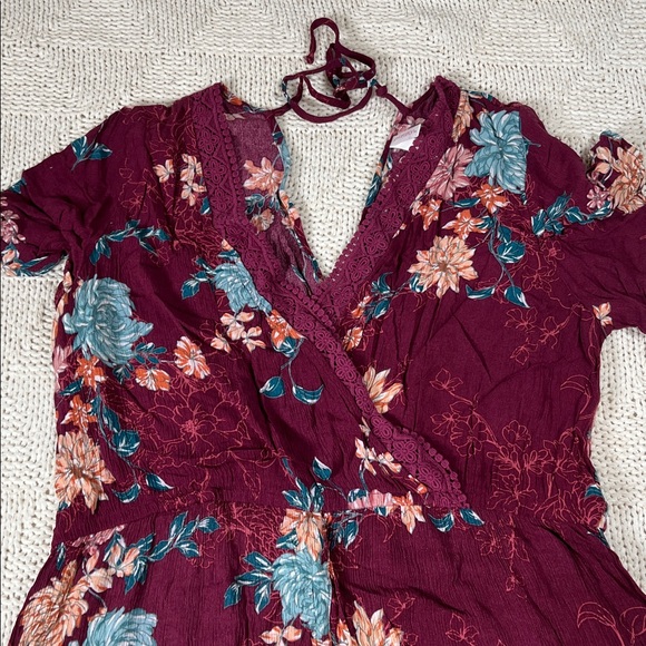 Xhilaration Floral Print Romper - Picture 2 of 10